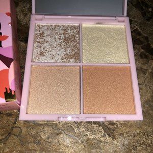 🔥 2/$30 BNIB KNDR BEAUTY Kinder Glow Highlight Palette - Vegan Cruelty-Free